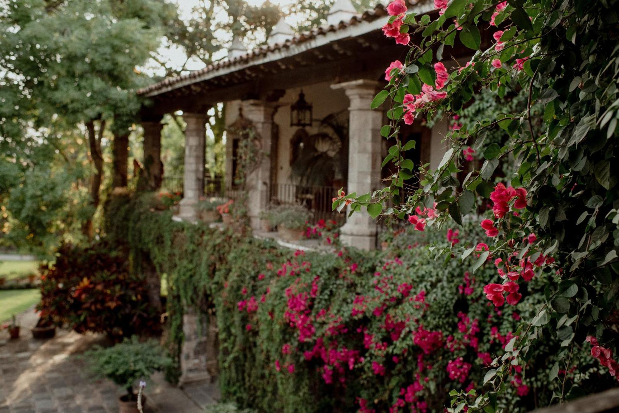 Hacienda Acamilpa Hotel Exterior photo